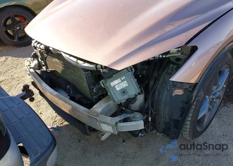 2017 Infiniti Qx30 Sport from USA, damaged, VIN SJKCH5CP8HA032581